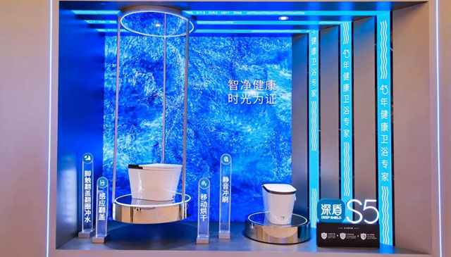 闪耀2025KBC | 惠达“深盾”黑科技，引领健康卫浴新潮流