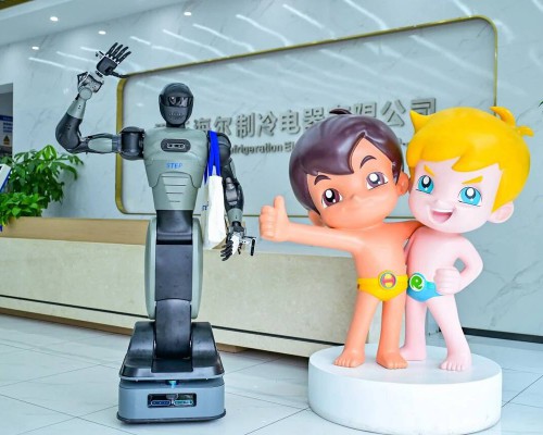 累活、脏活让机器人干！海尔智家一工厂用上“人形机器人”