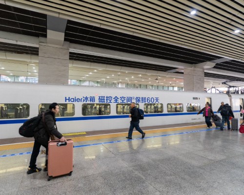 海尔冰箱联合中国高铁打造春运“新鲜专列”