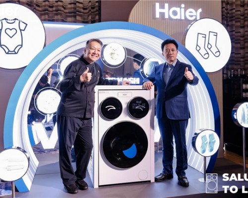 海尔三筒洗衣机泰国上市，001号用户现场交付